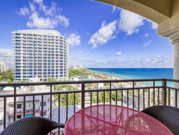Beautiful Fort Lauderdale Vacation Condo with Ocean Views