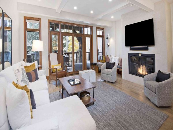 Bachelor Gulch Three Bedroom Penthouse Ski in/Ski out