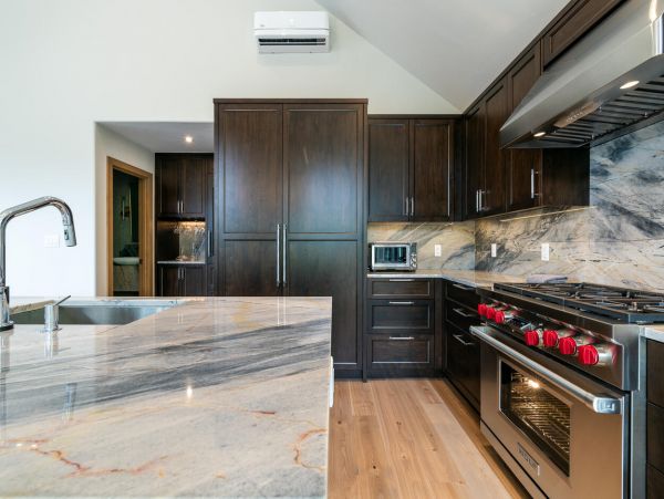 3 plus Den Townhome ski in ski out near Village