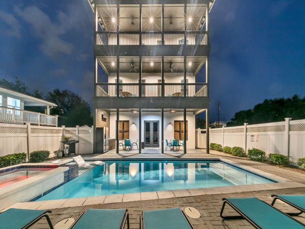 Miramar Beach Vacation Rentals - Emerald Coast Luxury Homes with Pool & Game Room