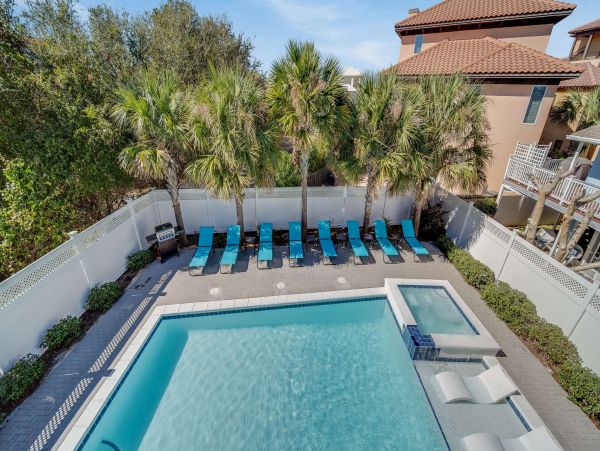 Miramar Beach Vacation Rentals - Emerald Coast Luxury Homes with Pool & Game Room