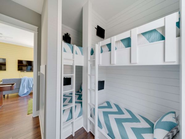 Miramar Beach Vacation Rentals - Emerald Coast Luxury Homes with Pool & Game Room