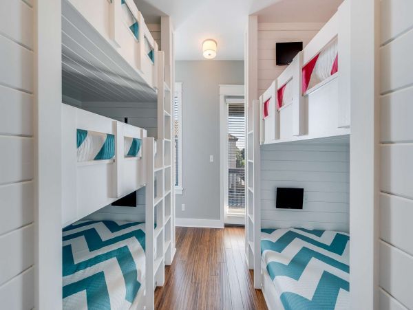 Miramar Beach Vacation Rentals - Emerald Coast Luxury Homes with Pool & Game Room