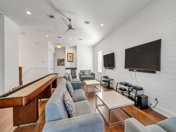 Miramar Beach Vacation Rentals - Emerald Coast Luxury Homes with Pool & Game Room