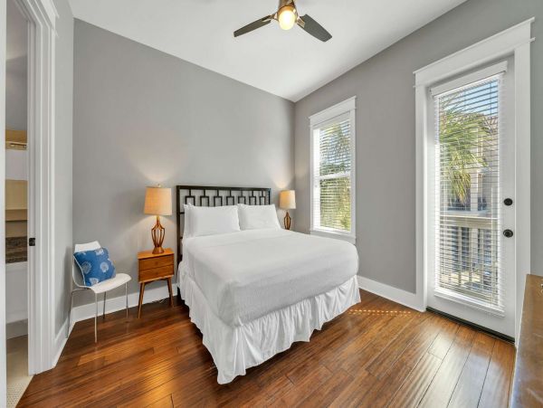 Miramar Beach Vacation Rentals - Emerald Coast Luxury Homes with Pool & Game Room