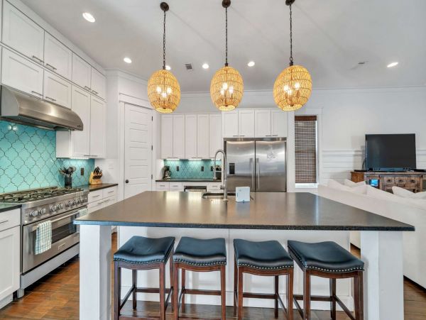Miramar Beach Vacation Rentals - Emerald Coast Luxury Homes with Pool & Game Room