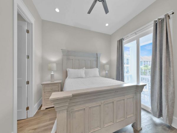 Miramar Ocean View Vacation Home Steps From The Beach