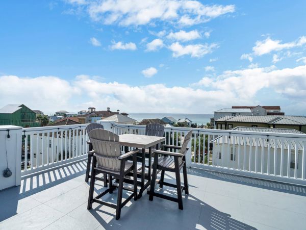 Miramar Ocean View Vacation Home Steps From The Beach