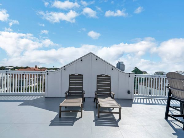 Miramar Ocean View Vacation Home Steps From The Beach