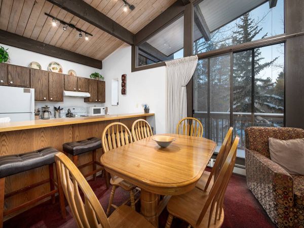 Breckenridge Charming Vacation Condo 8 Guests Walk To Lifts