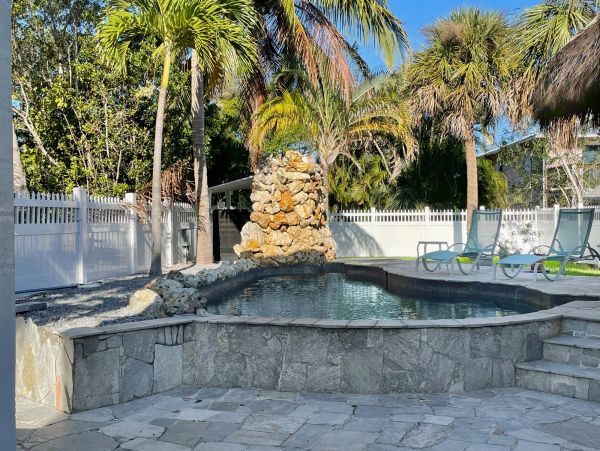 Fort Myers Beach 3 Bedroom Vacation Pool Home Sleeps 6 Guest