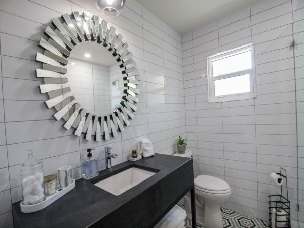 Modern One Bedroom Vacation Condo in Sarasota