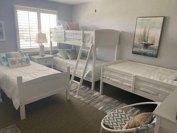 Beachfront Two Bedroom Townhome in Boca Grande Sleeps Six