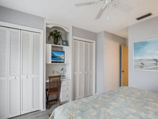 Beachfront Two Bedroom Townhome in Boca Grande Sleeps Six