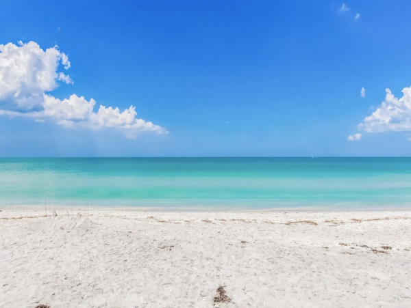 Beachfront Two Bedroom Townhome in Boca Grande Sleeps Six
