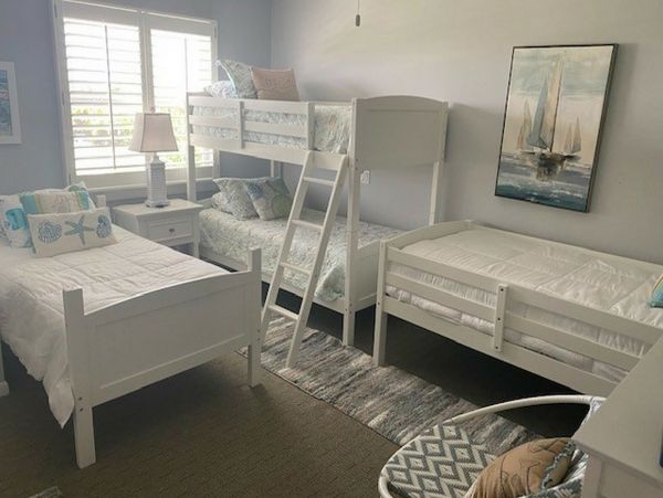 Beachfront Two Bedroom Townhome in Boca Grande Sleeps Six