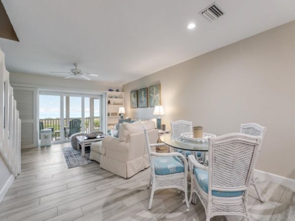 Boca Grande Two Bedroom Villa on Beach Gulf View Sleeps 4
