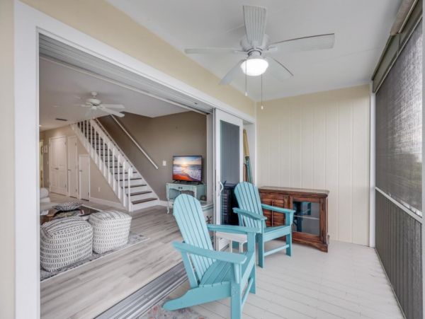 Boca Grande Two Bedroom Villa on Beach Gulf View Sleeps 4