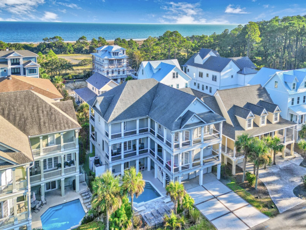 7 Bedroom Hilton Head Beach House - Vacation Rental Near Burkes Beach with Private Pool