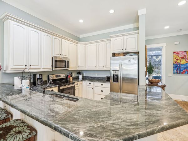 Hilton Head Luxury Vacation Home  Singleton Beach 7-Bedroom Villa with Private Pool