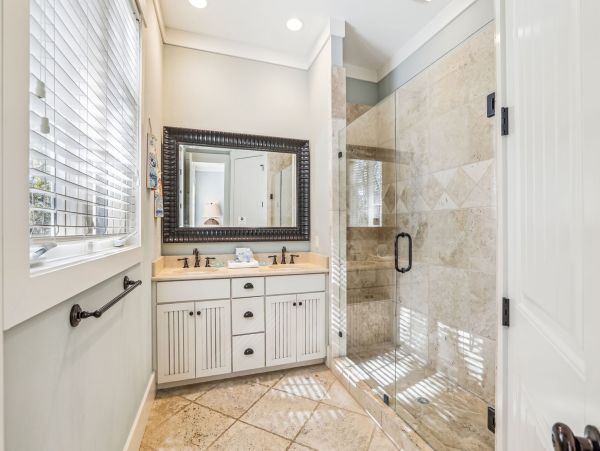 Hilton Head Luxury Vacation Home  Singleton Beach 7-Bedroom Villa with Private Pool