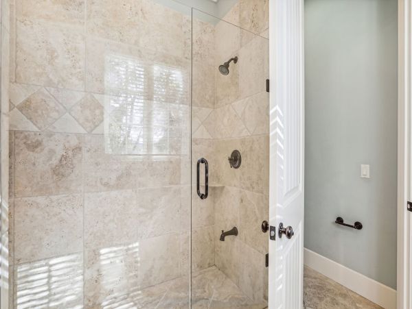 Hilton Head Luxury Vacation Home  Singleton Beach 7-Bedroom Villa with Private Pool