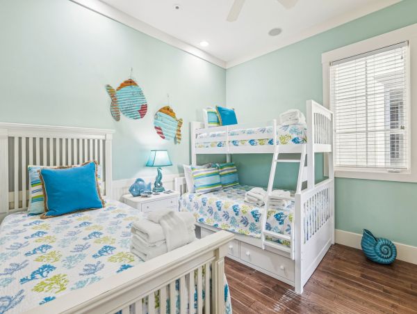 Hilton Head Luxury Vacation Home  Singleton Beach 7-Bedroom Villa with Private Pool
