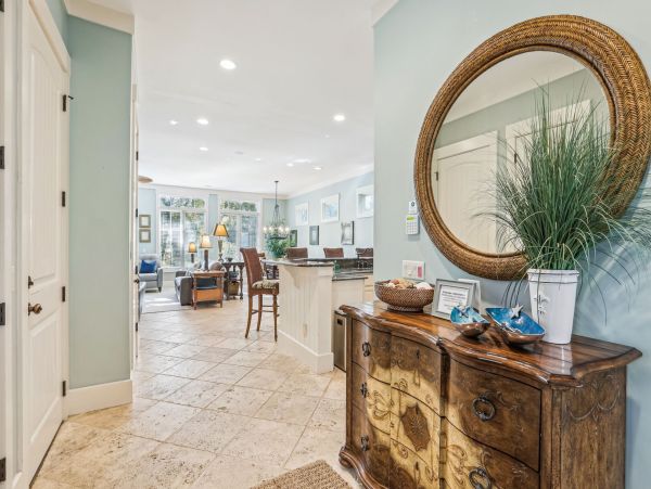 Hilton Head Luxury Vacation Home  Singleton Beach 7-Bedroom Villa with Private Pool