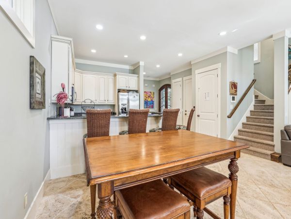 Hilton Head Luxury Vacation Home  Singleton Beach 7-Bedroom Villa with Private Pool