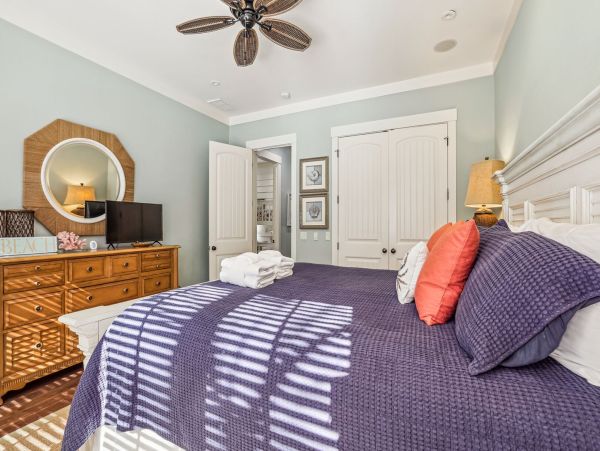 Hilton Head Luxury Vacation Home  Singleton Beach 7-Bedroom Villa with Private Pool
