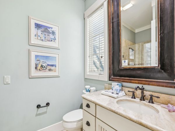 Hilton Head Luxury Vacation Home  Singleton Beach 7-Bedroom Villa with Private Pool
