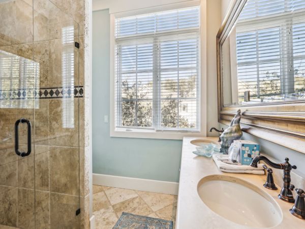 Hilton Head Luxury Vacation Home  Singleton Beach 7-Bedroom Villa with Private Pool