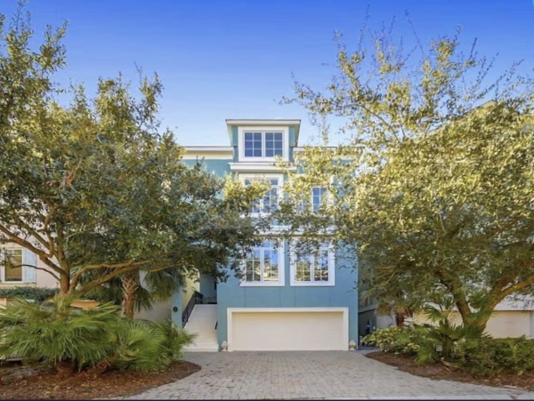 Hilton Head Luxury Vacation Home  Singleton Beach 7-Bedroom Villa with Private Pool