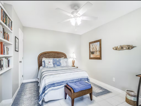 Naples Home Close to Beach Private Pool/Spa & Fast WIFI