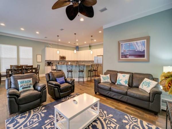 Panama City Vacation Pool Home Four Bedrooms Sleeps 15