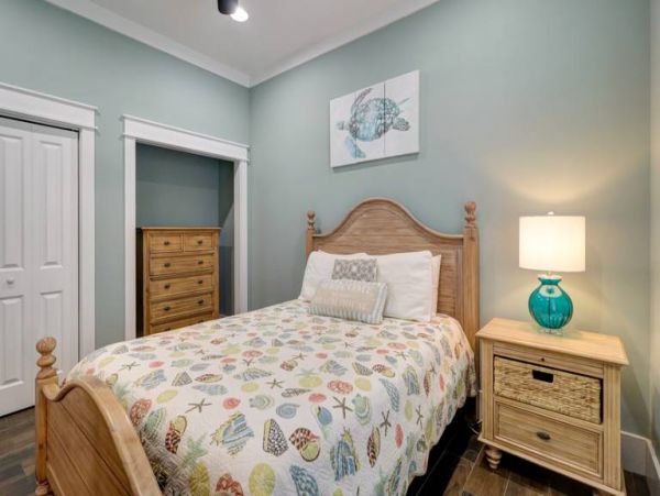 Panama City Vacation Pool Home Four Bedrooms Sleeps 15