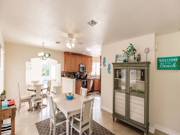 Naples Three Bedroom Vacation Home Private Pools Sleeps Six