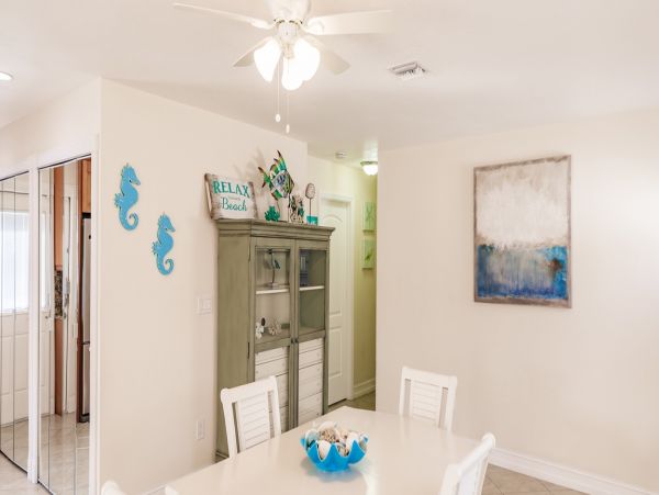 Naples Three Bedroom Vacation Home Private Pools Sleeps Six
