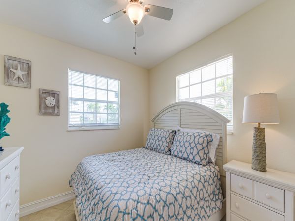Naples Three Bedroom Vacation Home Private Pools Sleeps Six