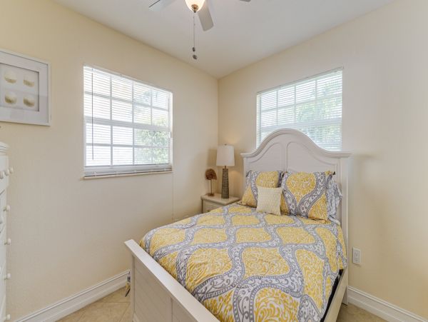 Naples Three Bedroom Vacation Home Private Pools Sleeps Six