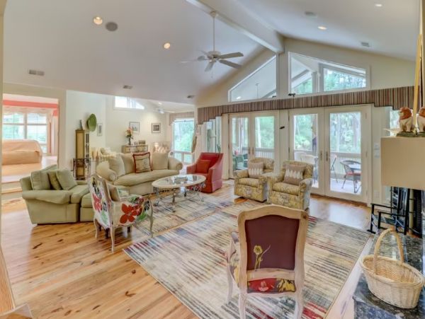 Hilton Head 7 Bedroom Home Pool & Spa  Walk To Beach