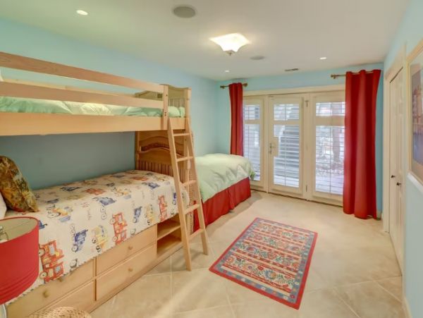 Hilton Head 7 Bedroom Home Pool & Spa  Walk To Beach