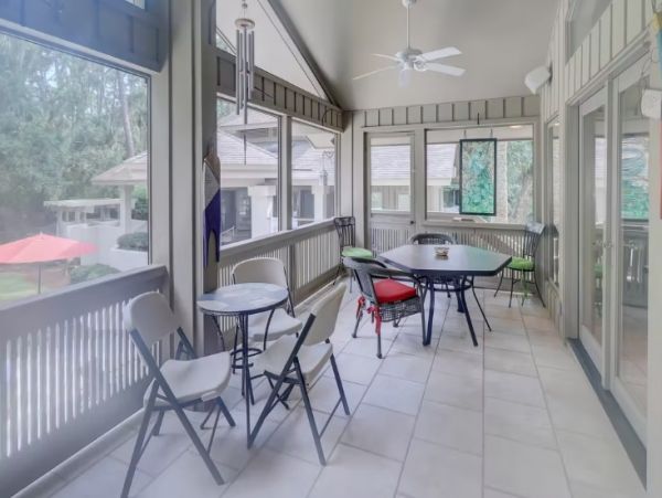 Hilton Head 7 Bedroom Home Pool & Spa  Walk To Beach