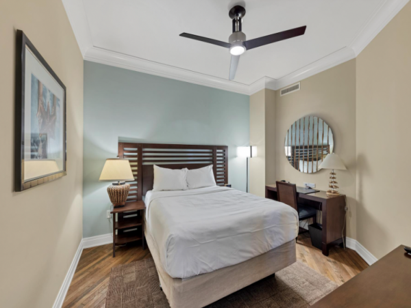 Beach Front 3 Bedroom Vacation Condo On Siesta Key Beach