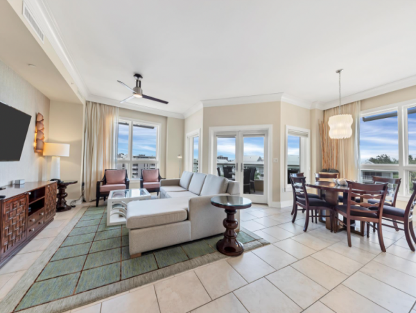 Beach Front 3 Bedroom Vacation Condo On Siesta Key Beach