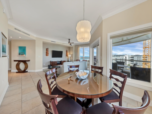 Beach Front 3 Bedroom Vacation Condo On Siesta Key Beach