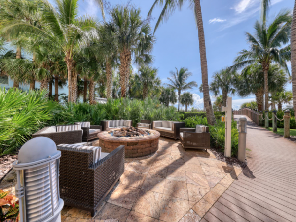 Beach Front 3 Bedroom Vacation Condo On Siesta Key Beach
