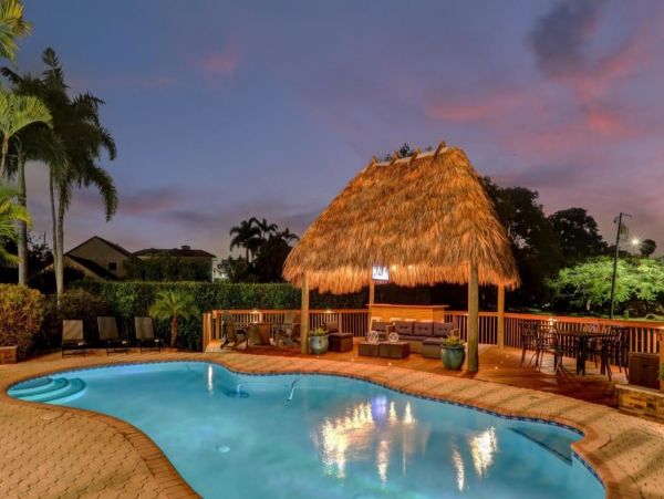Luxury Seven Bedroom Vacation Home in Fort Lauderdale