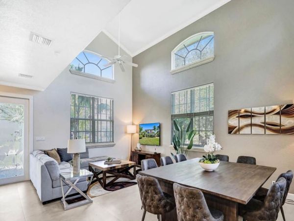 Luxury Seven Bedroom Vacation Home in Fort Lauderdale