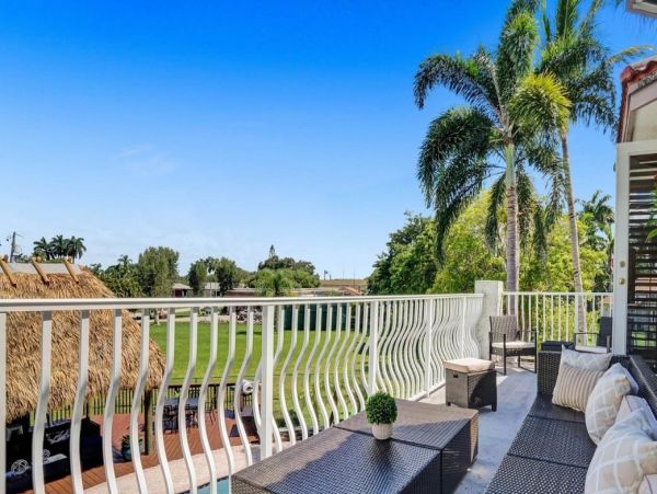 Luxury Seven Bedroom Vacation Home in Fort Lauderdale